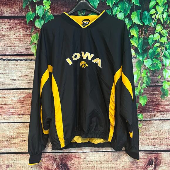 Vintage Iowa Hawkeyes Windbreaker Pullover Mens XL Ovrszd Football Jersey Pocket